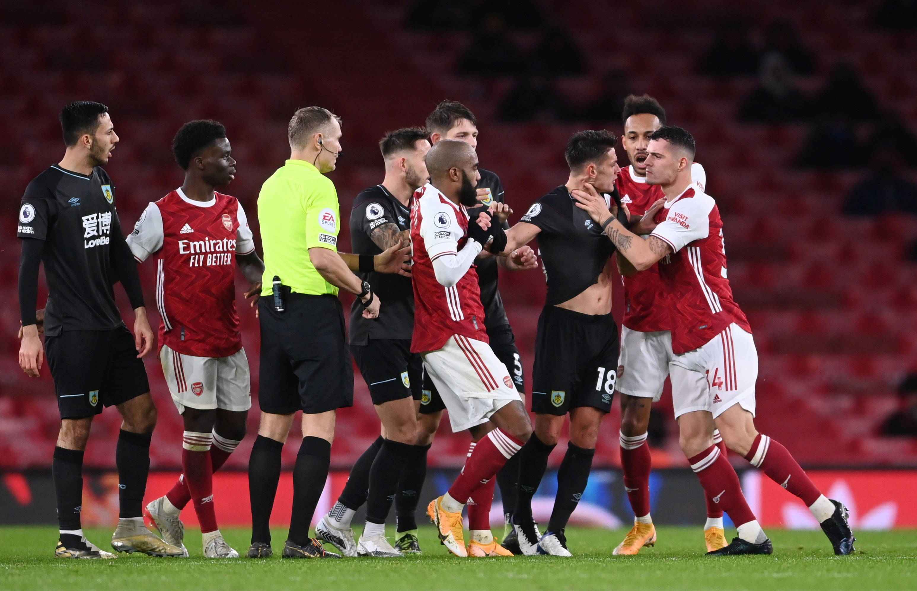 影响扩展到 影响扩展到