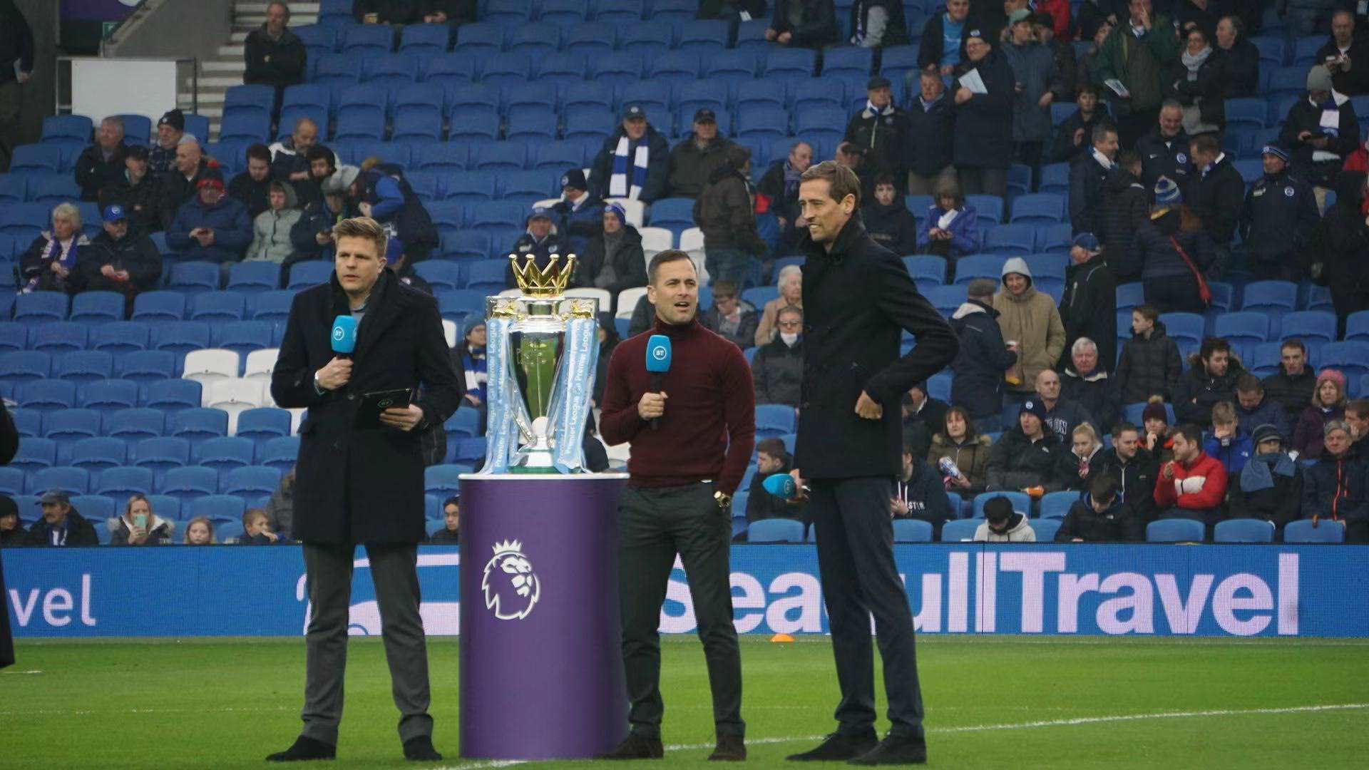 通过安切洛 通过安切洛